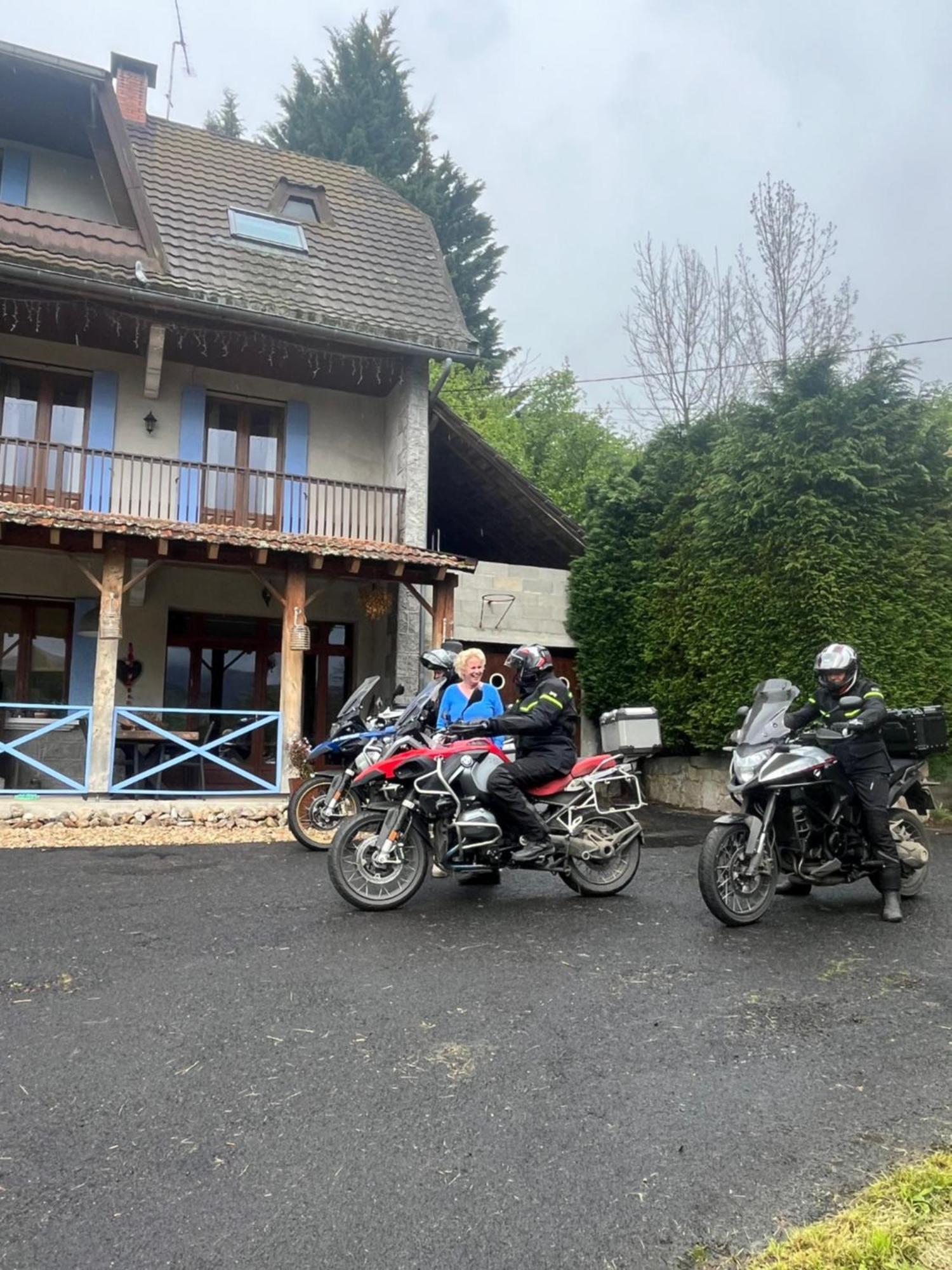 La Maison Du Chevalier Marat Bagian luar foto